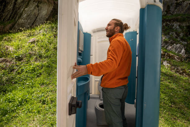 Best Luxury portable toilet rental  in Amesti, CA